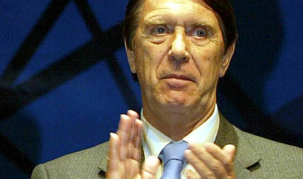 DØD: Cesare Maldini under en Champions League-seremoni i 2005. Foto: AP Photo/Martin Meissner/NTB Scanpix DØD: Cesare Maldini under en Champions League-seremoni i 2005. Foto: AP Photo/Martin Meissner/NTB Scanpix
