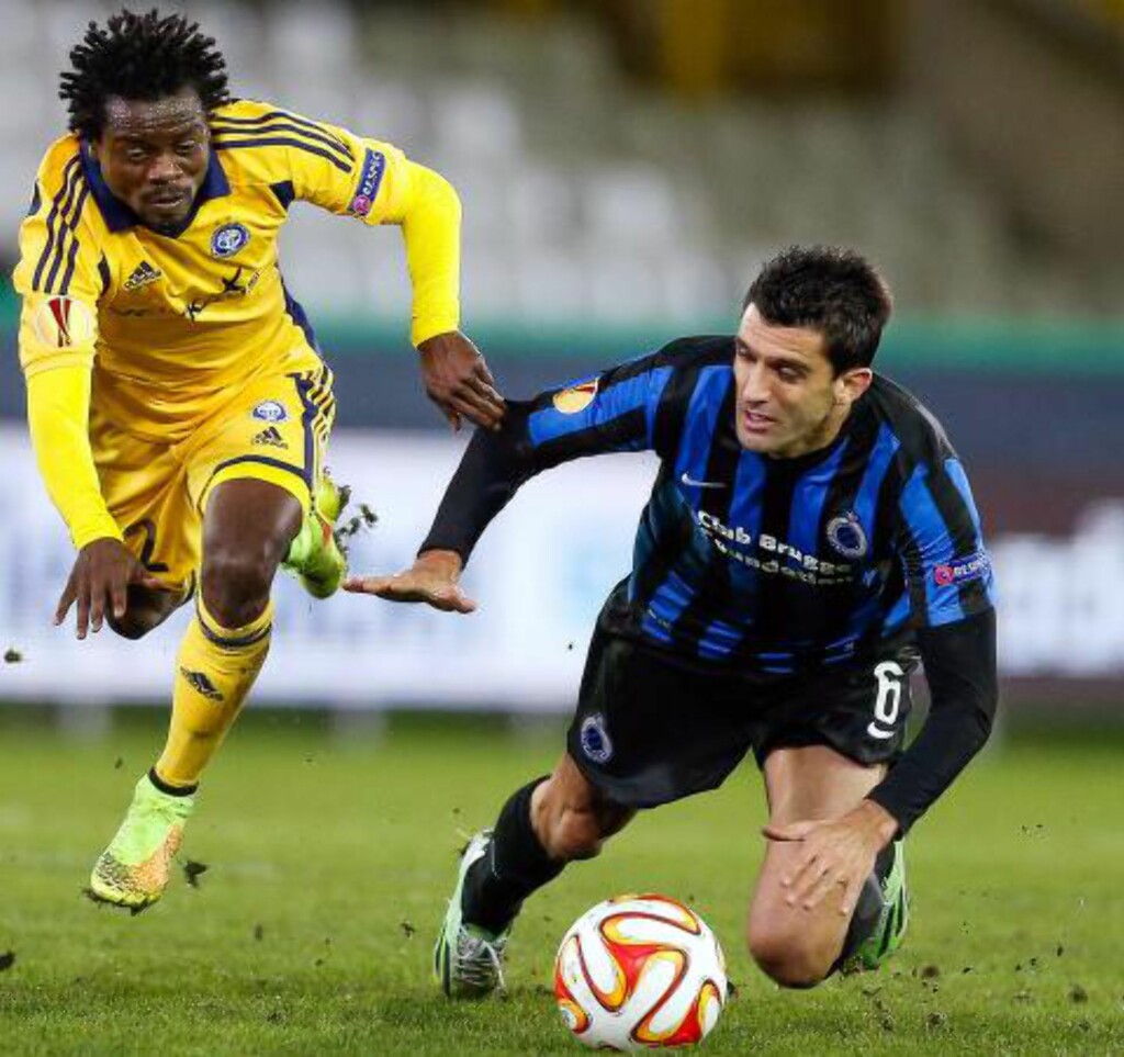 LITE SPILLETID: Anthony Annan (t.v) spilte blant annet mot Helsinki. Her er han i duell med CLub Brugges Fernando Menegazzo. Foto: AFP PHOTO / BELGA / BRUNO FAHY / NTB Scanpix LITE SPILLETID: Anthony Annan (t.v) spilte blant annet mot Helsinki. Her er han i duell med CLub Brugges Fernando Menegazzo. Foto: AFP PHOTO / BELGA / BRUNO FAHY / NTB Scanpix