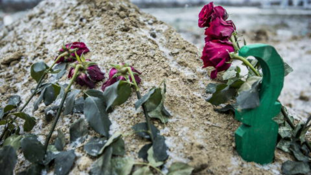 FERSK GRAV: Galina ble gravlagt 30. desember i hjembyen Dobrich. Det skal ha dukket opp 200 personer under bisettelsen. Foto: Christian Roth Christensen / Dagbladet FERSK GRAV: Galina ble gravlagt 30. desember i hjembyen Dobrich. Det skal ha dukket opp 200 personer under bisettelsen. Foto: Christian Roth Christensen / Dagbladet