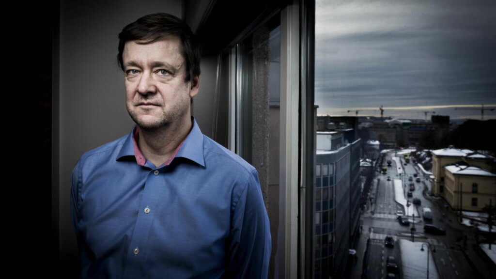 TV-STJERNE: John Christian Elden er aktuell i TV 2-programmet «Åsted Norge» hvor han skal være med på å løse krimsaker. FOTO: JOHN T. PEDERSEN / DAGBLADET TV-STJERNE: John Christian Elden er aktuell i TV 2-programmet «Åsted Norge» hvor han skal være med på å løse krimsaker. FOTO: JOHN T. PEDERSEN / DAGBLADET