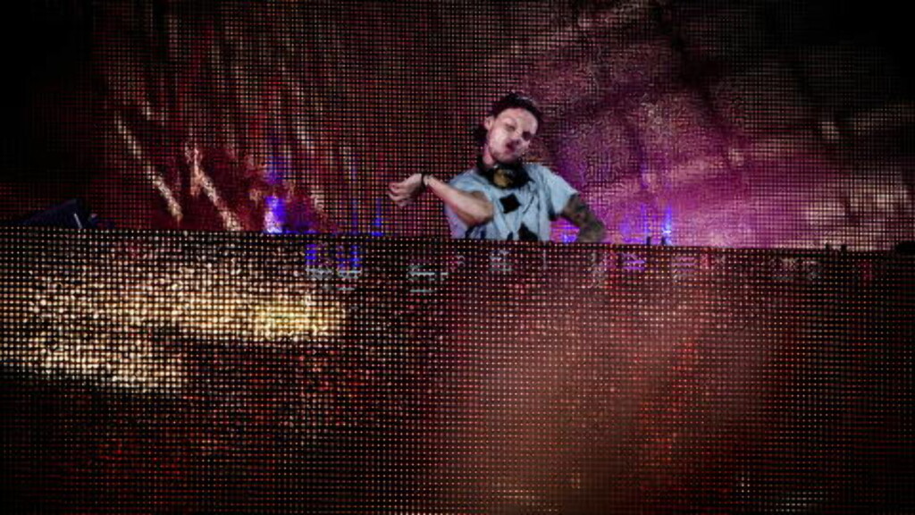 Avicii på Findings Festival i Oslo Foto: Lars Eivind Bones / Dagbladet Avicii på Findings Festival i Oslo Foto: Lars Eivind Bones / Dagbladet