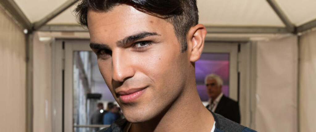 HOMO-SEX-DEBATT: Det har stormet rundt Touraj Keshtkar (28), bedre kjent under artistnavnet Tooji, etter at han mandag sto fram som homofil, og samtidig slapp musikkvideoen til låta «Father». Foto: Stella Pictures HOMO-SEX-DEBATT: Det har stormet rundt Touraj Keshtkar (28), bedre kjent under artistnavnet Tooji, etter at han mandag sto fram som homofil, og samtidig slapp musikkvideoen til låta «Father». Foto: Stella Pictures