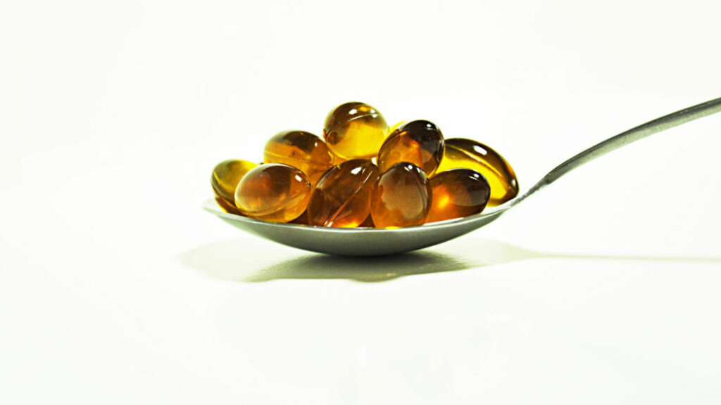 ET FETT? Forskingsresultatene om omega-3s helsefordeler spriker fortsatt. Foto: COLOURBOX ET FETT? Forskingsresultatene om omega-3s helsefordeler spriker fortsatt. Foto: COLOURBOX