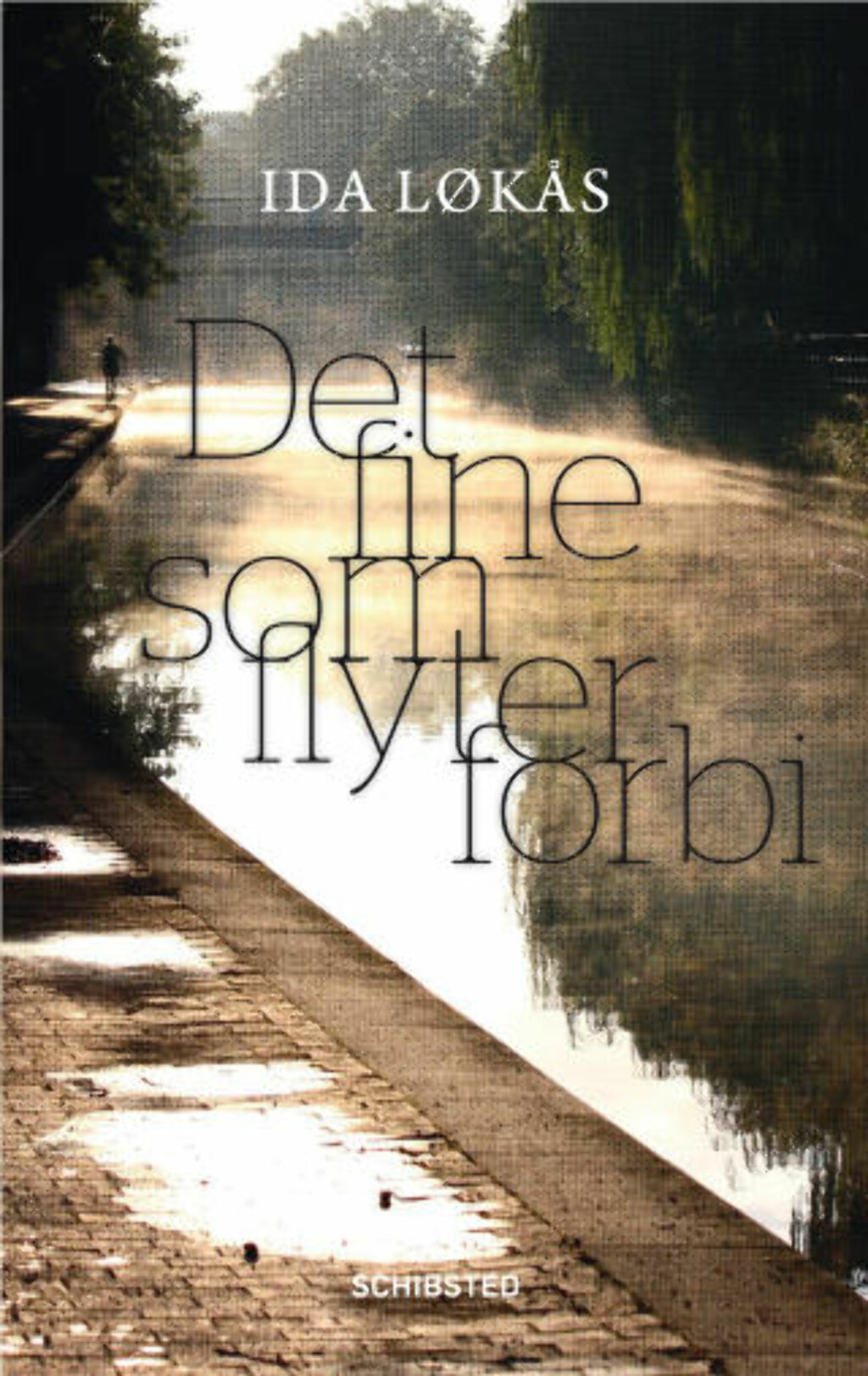 image: «Sjekk ut pedobrillene på han der» image: «Sjekk ut pedobrillene på han der»