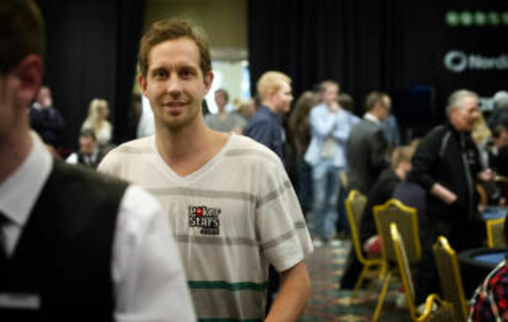 HÅNER NORTHUG: Morten Ramm var ikke overrasket over Petter Northugs tidlige exit fra poker-NM og spøkte med langrennsstjernas skuffende sesong i sporet.Foto: Øistein Norum Monsen / DAGBLADET HÅNER NORTHUG: Morten Ramm var ikke overrasket over Petter Northugs tidlige exit fra poker-NM og spøkte med langrennsstjernas skuffende sesong i sporet.Foto: Øistein Norum Monsen / DAGBLADET
