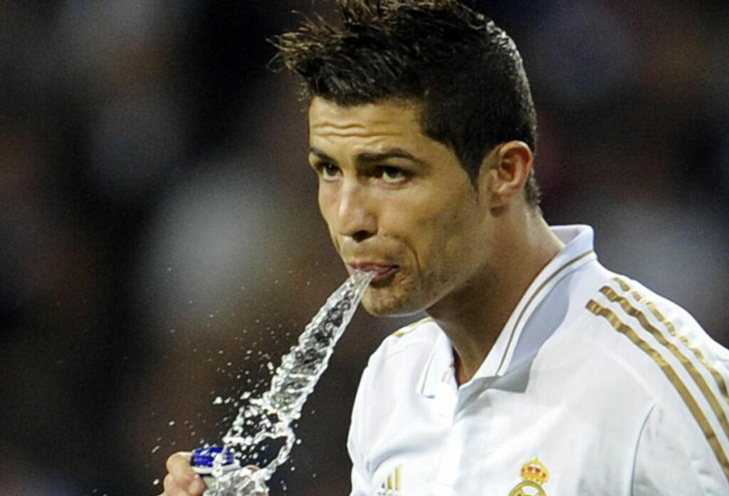 KRAVSTORE FANS: Ronaldo har scoret en tredel av seriemålene til Real Madrid, men det er ikke nok for kravstore supportere. Foto: AFP PHOTO/DOMINIQUE FAGET. KRAVSTORE FANS: Ronaldo har scoret en tredel av seriemålene til Real Madrid, men det er ikke nok for kravstore supportere. Foto: AFP PHOTO/DOMINIQUE FAGET.