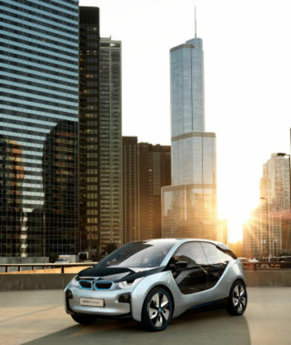 SPORTY: BMW i3 er både elektrisk og praktisk, men går samtidig som et uvær. Foto: BMW SPORTY: BMW i3 er både elektrisk og praktisk, men går samtidig som et uvær. Foto: BMW