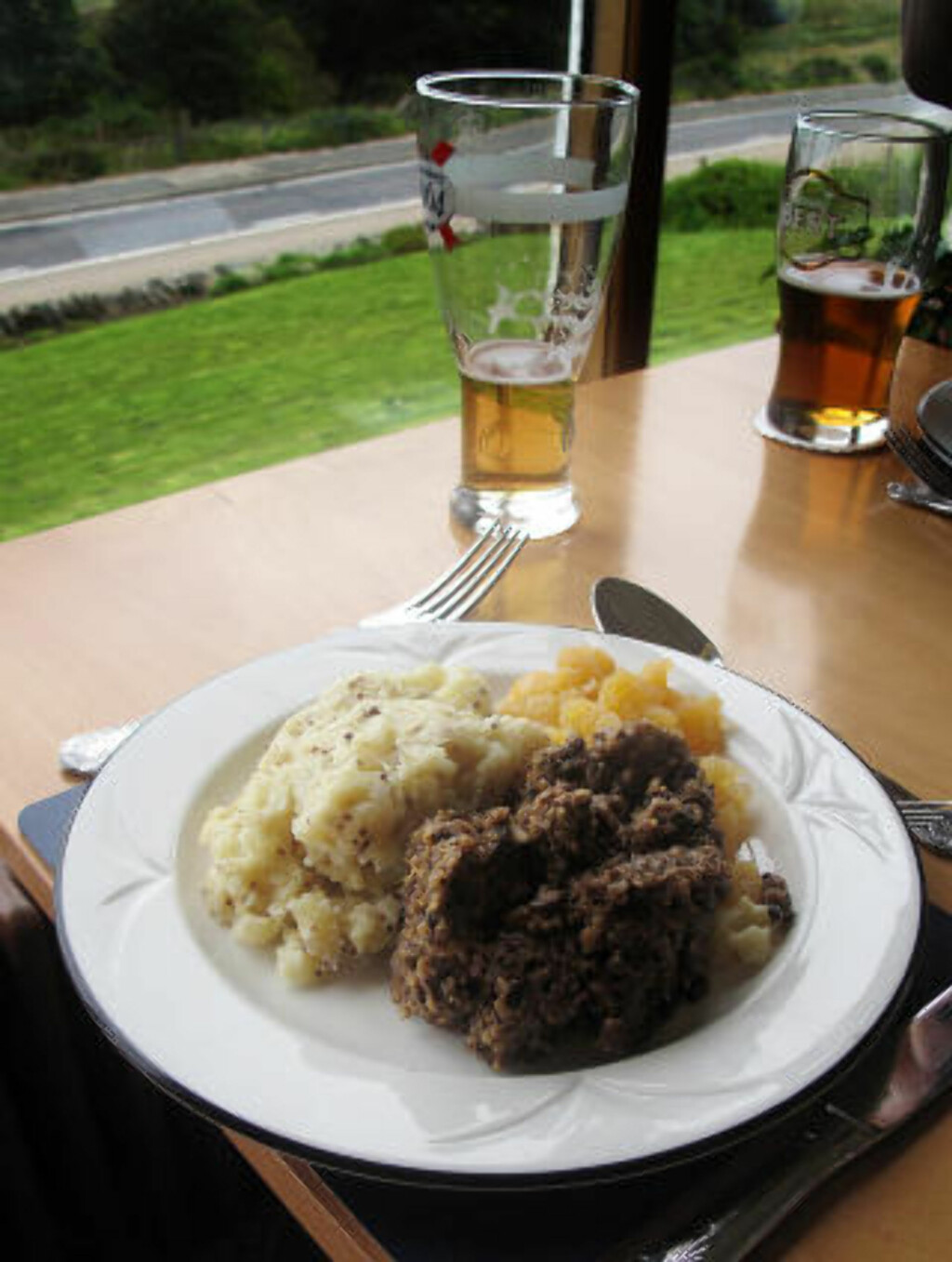 HAGGIS: Den skotske nasjonalretten har ikke utseende med seg, men den smaker aldelse utmerket. HAGGIS: Den skotske nasjonalretten har ikke utseende med seg, men den smaker aldelse utmerket.