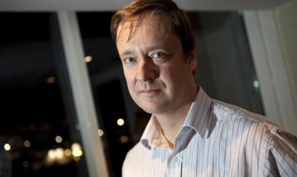 - SKAL HA PENGER: — Jussen er klar, Eldar Hansen skal ha tilbake pengene sine, sier advokat John Christian Elden.Foto: Ole Morten Melgård. - SKAL HA PENGER: — Jussen er klar, Eldar Hansen skal ha tilbake pengene sine, sier advokat John Christian Elden.Foto: Ole Morten Melgård.