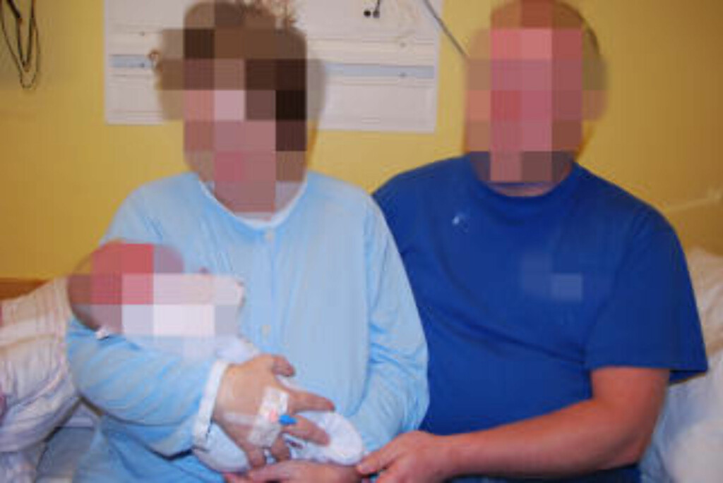 MED DØDEN TIL FØLGE: Her smilen den 37 år gamle drapsdømte sandefjordsmannen etter å ha blitt far. Kvinnen er mor til åtteåringen han er dømt for å ha mishandlet til døde. MED DØDEN TIL FØLGE: Her smilen den 37 år gamle drapsdømte sandefjordsmannen etter å ha blitt far. Kvinnen er mor til åtteåringen han er dømt for å ha mishandlet til døde.