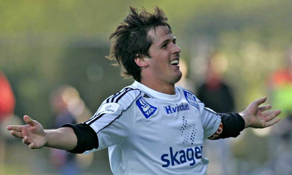 PÅ VEI TIL TYSKLAND: Pelle Nilsson var Odds i særklasse beste spiller i år. Nå krysser han fingrene for at klubben kommer til enighet med Hamburg om en overgang. Foto: SCANPIX PÅ VEI TIL TYSKLAND: Pelle Nilsson var Odds i særklasse beste spiller i år. Nå krysser han fingrene for at klubben kommer til enighet med Hamburg om en overgang. Foto: SCANPIX