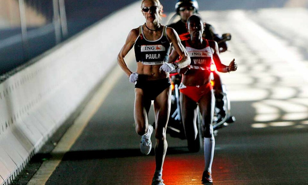 SPEKTAKULÆR SKADE: OL kunne gått i vasken for Paula Radcliffe på grunn av et giftig edderkoppbitt. Maratonløperen har nå erklært seg frisk. Her er hun i aksjon under New York Marathon. Foto: EPA SPEKTAKULÆR SKADE: OL kunne gått i vasken for Paula Radcliffe på grunn av et giftig edderkoppbitt. Maratonløperen har nå erklært seg frisk. Her er hun i aksjon under New York Marathon. Foto: EPA