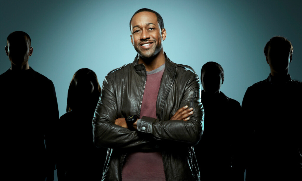LEDET GAME SHOW: Fra 2012 til 2013 var Jaleel White programleder for «Total Blackout», som i Norge ble sendt på TVNorge. Foto: Fremantle / TVNorge LEDET GAME SHOW: Fra 2012 til 2013 var Jaleel White programleder for «Total Blackout», som i Norge ble sendt på TVNorge. Foto: Fremantle / TVNorge