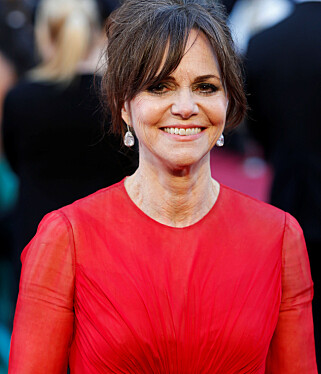 TAKKER NEI: Sally Field er ikke interessert i forsoning med ekskjæresten Burt. Hun har gått videre - for mange år siden. Foto: NTB scanpix TAKKER NEI: Sally Field er ikke interessert i forsoning med ekskjæresten Burt. Hun har gått videre - for mange år siden. Foto: NTB scanpix
