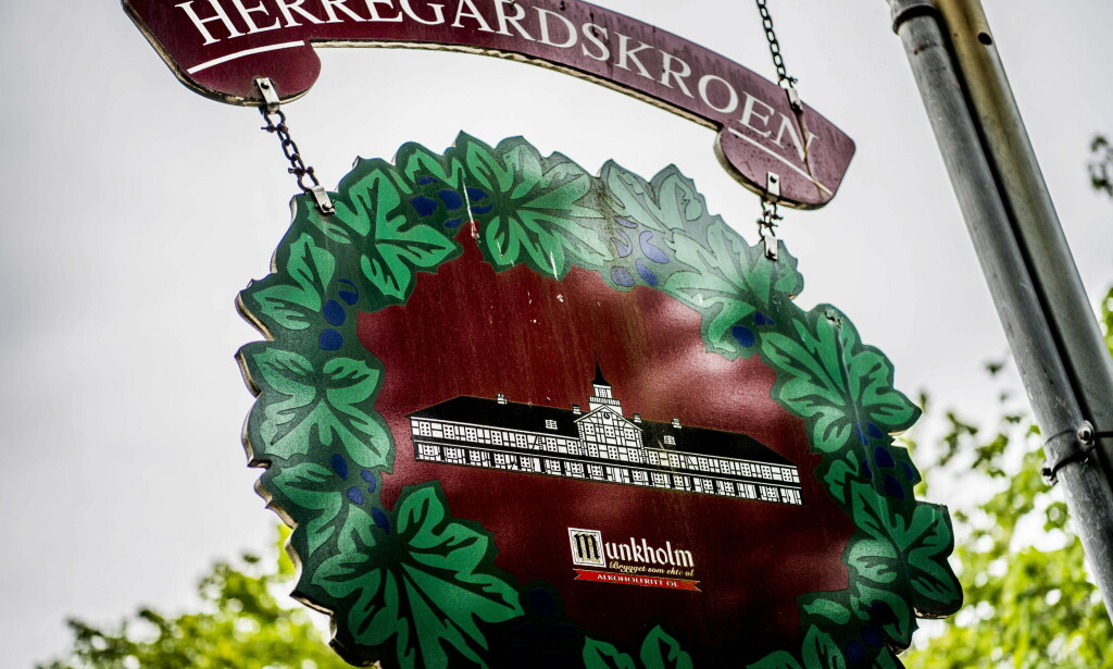 HERREGÅRDSKROEN: Maten har fått en oppgradering, men klassikerne er fortsatt på plass. HERREGÅRDSKROEN: Maten har fått en oppgradering, men klassikerne er fortsatt på plass.
