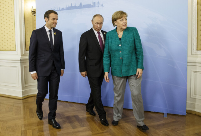 MØTTE FLERE: Vladimir Putin hadde også egne møter med blant annet den franske presidenten Emmanuel Macron og Tysklands statsminister Angela Merkel. Foto: Scanpix MØTTE FLERE: Vladimir Putin hadde også egne møter med blant annet den franske presidenten Emmanuel Macron og Tysklands statsminister Angela Merkel. Foto: Scanpix