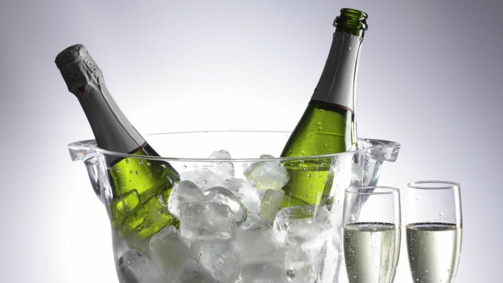 BOBLER IKKE BARE BOBLER: Nordmenn har fått et mye mer bevisst forhold til de ulike musserende variantene som cava, prosecco og sekt. Foto: NTB Scanpix BOBLER IKKE BARE BOBLER: Nordmenn har fått et mye mer bevisst forhold til de ulike musserende variantene som cava, prosecco og sekt. Foto: NTB Scanpix