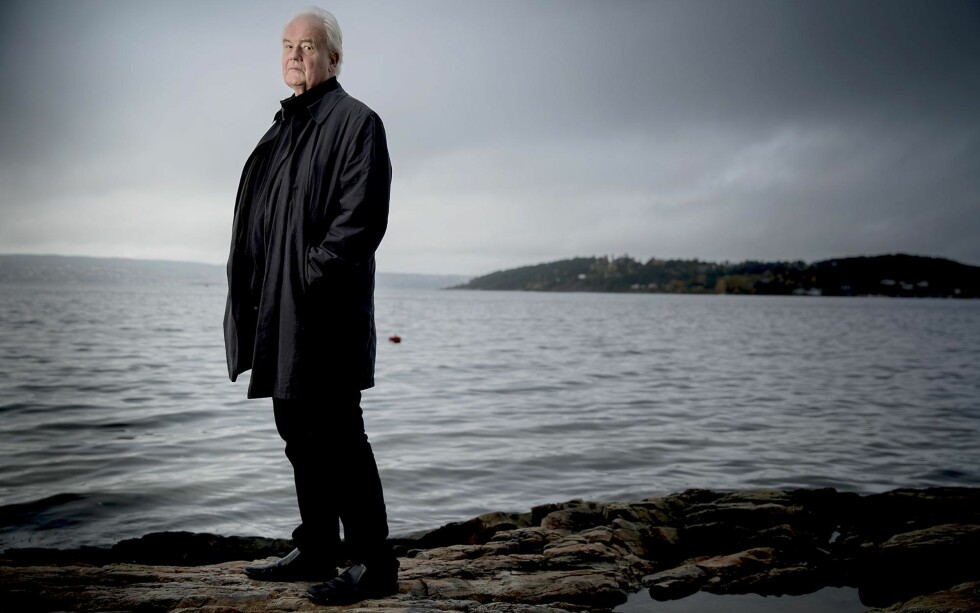 Rolleblanding: Olaug Nilssen meiner det er eit problem når røyndas Ketil Bjørnstad forsvarar romanens Ketil Bjørnstad i hans angrep på fleire kritiske bokmeldarar.
Foto: Bjørn Langsem Rolleblanding: Olaug Nilssen meiner det er eit problem når røyndas Ketil Bjørnstad forsvarar romanens Ketil Bjørnstad i hans angrep på fleire kritiske bokmeldarar.
Foto: Bjørn Langsem