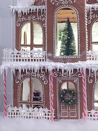 DETALJ: Huset er pyntet med masse detaljer. Foto: Privat DETALJ: Huset er pyntet med masse detaljer. Foto: Privat