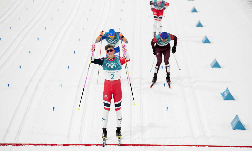GULLET I BOKS: Johannes Høsflot Klæbo i mål foran bronsevinner Alexander Bolshunov og sølvvinner Frederico Pellegrino. Paal Golberg ble nummer 4. Foto: Bjørn Langsem / Dagbladet GULLET I BOKS: Johannes Høsflot Klæbo i mål foran bronsevinner Alexander Bolshunov og sølvvinner Frederico Pellegrino. Paal Golberg ble nummer 4. Foto: Bjørn Langsem / Dagbladet