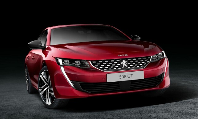 SINT: Målet fra Peugeot har vært at bilen skal se potent ut. Dette er GT-modellen. Foto: Produsenten SINT: Målet fra Peugeot har vært at bilen skal se potent ut. Dette er GT-modellen. Foto: Produsenten