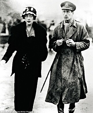 KRISE: Agatha Miller tok flygeren Archiebald Christies navn da de to giftet seg i 1914. KRISE: Agatha Miller tok flygeren Archiebald Christies navn da de to giftet seg i 1914.