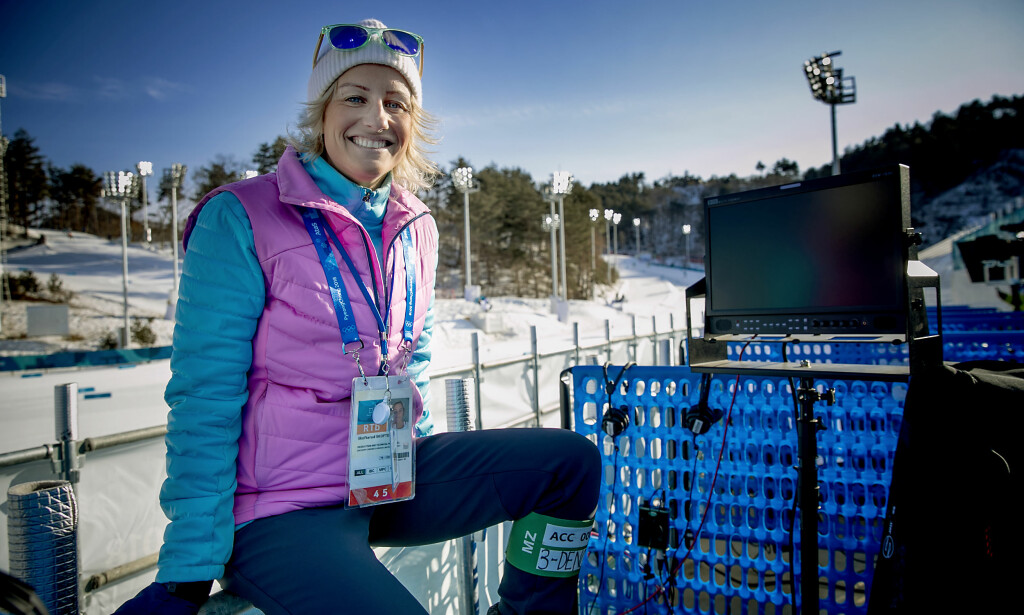 PÅ JOBB UNDER OL: Her er Vibeke Skofterud i kommentatorboksen ved Alpensia Olympic Park under OL i Pyeonchang i Sør-Korea. Foto: Bjørn Langsem / Dagbladet PÅ JOBB UNDER OL: Her er Vibeke Skofterud i kommentatorboksen ved Alpensia Olympic Park under OL i Pyeonchang i Sør-Korea. Foto: Bjørn Langsem / Dagbladet