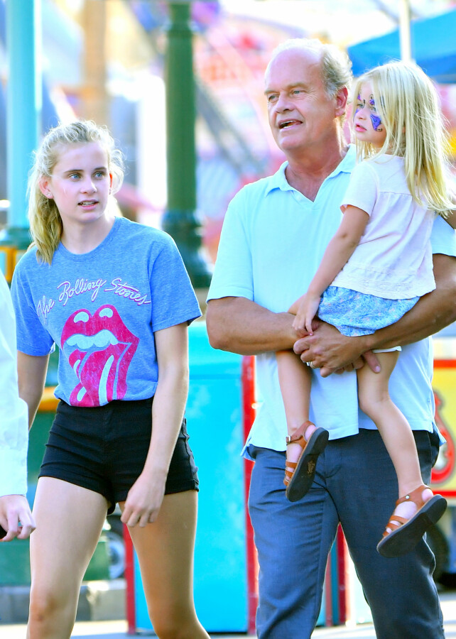 MANGE BARN: Kelsey og to av døtrene sine i Disney Land. Foto: NTB Scanpix MANGE BARN: Kelsey og to av døtrene sine i Disney Land. Foto: NTB Scanpix