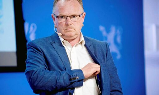 image: Sandberg sendte melding på natten. PST anbefaler å anmelde statsråden (fiskeribladet.no)