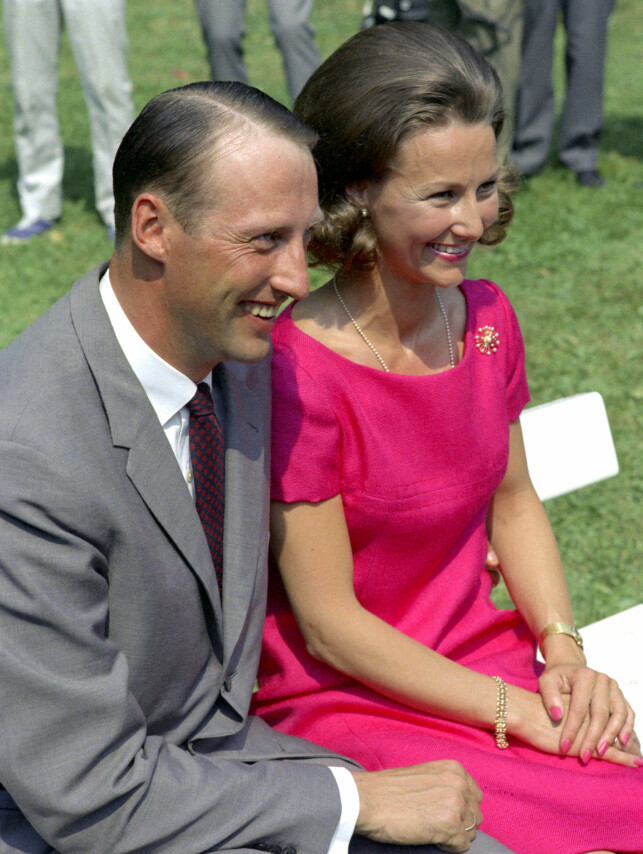 FUTURE: King Harald, crown prince Harald, only paid attention to Sonja Haraldsen. Photo: NTB Scanpix FUTURE: King Harald, crown prince Harald, only paid attention to Sonja Haraldsen. Photo: NTB Scanpix
