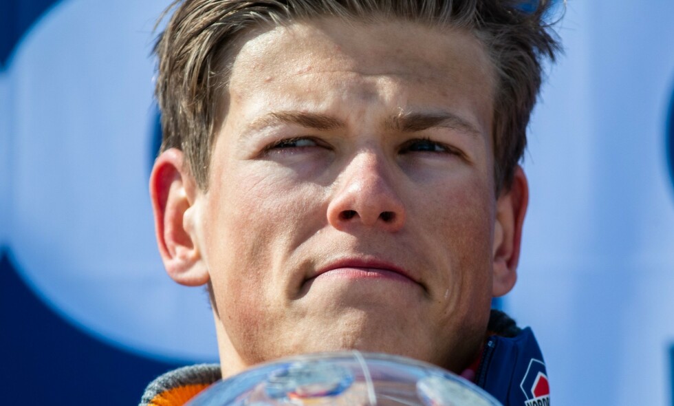 PERFEKT HELG: Tre seiere på tre dager og verdenscupkula som bevis på at han er verdens beste skiløper ble fasit for Johannes Høsflot Klæbo i Canada. Foto: Dustin Satloff/Getty Images/AFP/NTB scanpix PERFEKT HELG: Tre seiere på tre dager og verdenscupkula som bevis på at han er verdens beste skiløper ble fasit for Johannes Høsflot Klæbo i Canada. Foto: Dustin Satloff/Getty Images/AFP/NTB scanpix