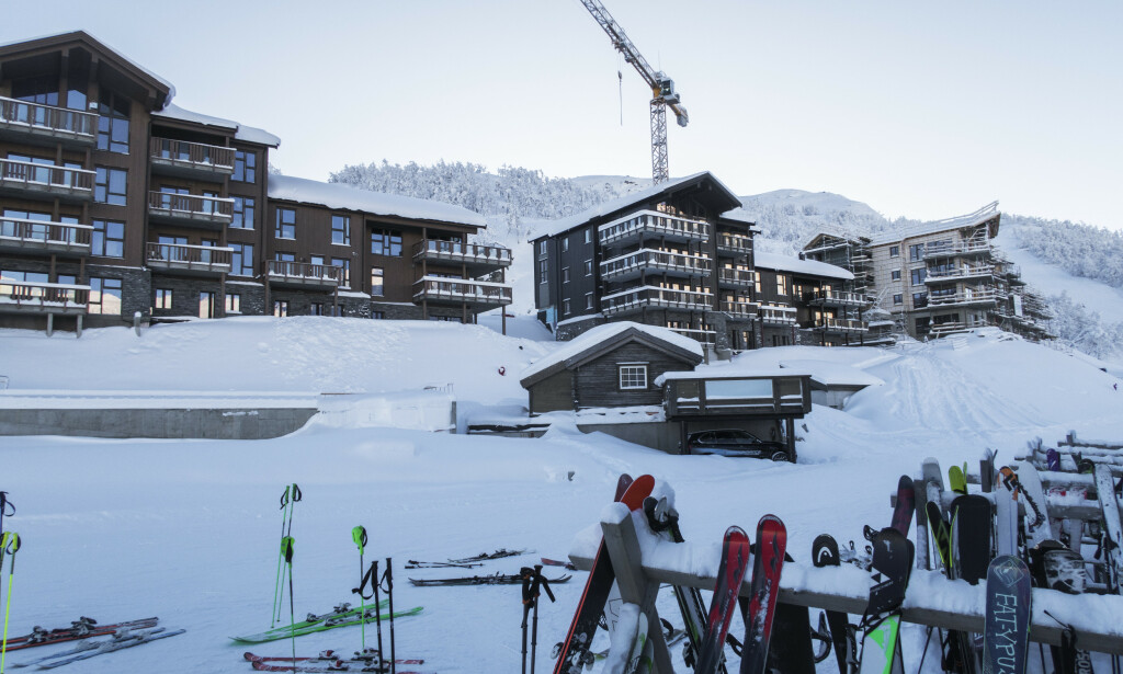 INVESTERING: Nå er noen av Varner-millionene plassert i det som beskrives som «en storslagen fjelleilighet» på totalt 329 kvadratmeter i Skigaarden-komplekset (bildet). Foto: Halvard Alvik / NTB scanpix INVESTERING: Nå er noen av Varner-millionene plassert i det som beskrives som «en storslagen fjelleilighet» på totalt 329 kvadratmeter i Skigaarden-komplekset (bildet). Foto: Halvard Alvik / NTB scanpix