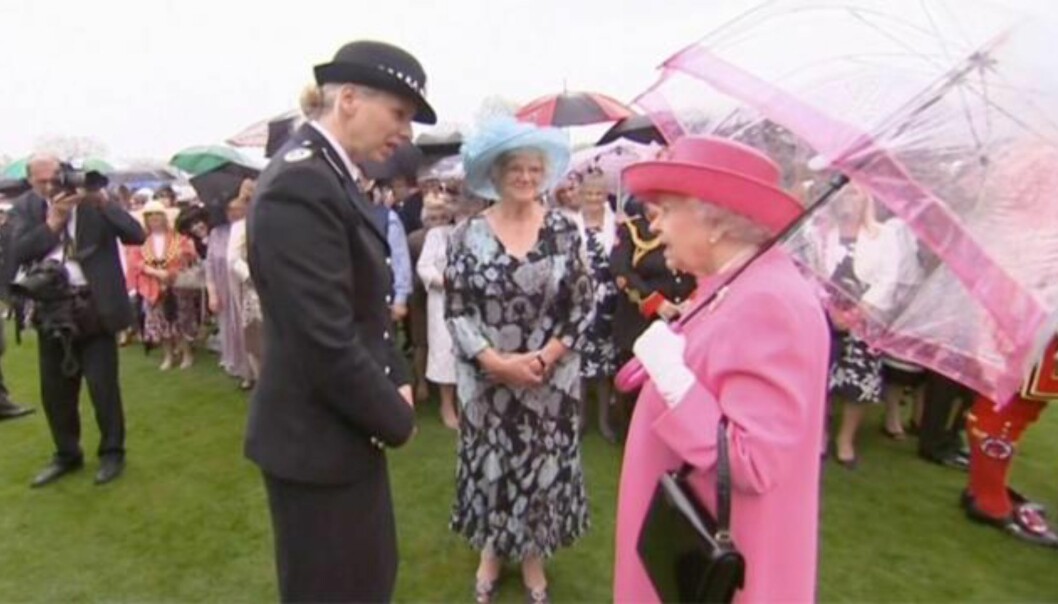 Dronning Elizabeth om kineserne: - Frekke Dronning Elizabeth om kineserne: - Frekke