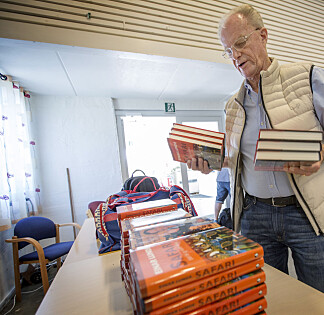 FORFATTER: Einar Lunde har skrevet flere bøker om sine opplevelser. FORFATTER: Einar Lunde har skrevet flere bøker om sine opplevelser.