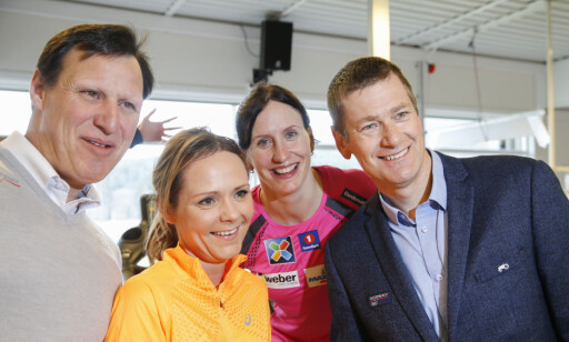 AV OG TIL SJEF: Kulturminister Lina Hofstad Helleland er Idrettsminister med full myndighet bare når det passer henne. Her fotografert på bedre dager med idrettspresident Tom Tvedt (til venstre), Marit Bjørgen og toppidrettsjef Tore Øvrebø.FOTO:Terje Pedersen/Scanpix. AV OG TIL SJEF: Kulturminister Lina Hofstad Helleland er Idrettsminister med full myndighet bare når det passer henne. Her fotografert på bedre dager med idrettspresident Tom Tvedt (til venstre), Marit Bjørgen og toppidrettsjef Tore Øvrebø.FOTO:Terje Pedersen/Scanpix.