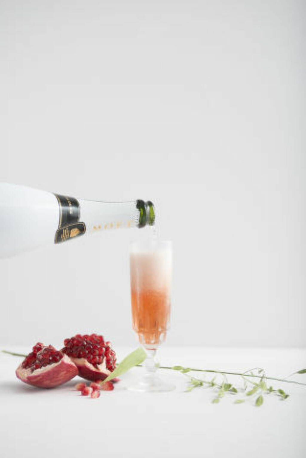 BITTERSØT: Sprudlende, men samtidig noe mer. Deilig drink til utpå kvelden. Foto: ANNE VALEUR BITTERSØT: Sprudlende, men samtidig noe mer. Deilig drink til utpå kvelden. Foto: ANNE VALEUR