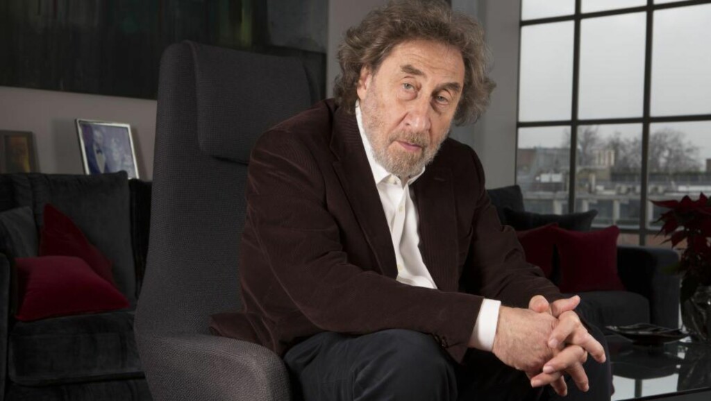 OPPTATT AV TEMATIKKEN: Den britiske forfatteren Howard Jacobson er selv jøde, og har brukt sin forfatterkarriere på å bore i problematikken, blant annet i Booker-prisvinneren «Finklerspørsmålet» (2011). Foto: NTB SCANPIX OPPTATT AV TEMATIKKEN: Den britiske forfatteren Howard Jacobson er selv jøde, og har brukt sin forfatterkarriere på å bore i problematikken, blant annet i Booker-prisvinneren «Finklerspørsmålet» (2011). Foto: NTB SCANPIX