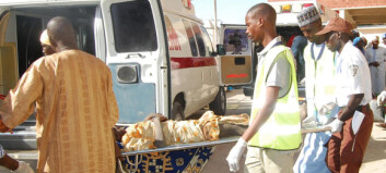 Jenta nektet å bli selvmordsbomber for Boko Haram - rev av seg bombevesten og flyktet Jenta nektet å bli selvmordsbomber for Boko Haram - rev av seg bombevesten og flyktet