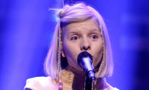 image: Aurora spilte hos Jimmy Fallon