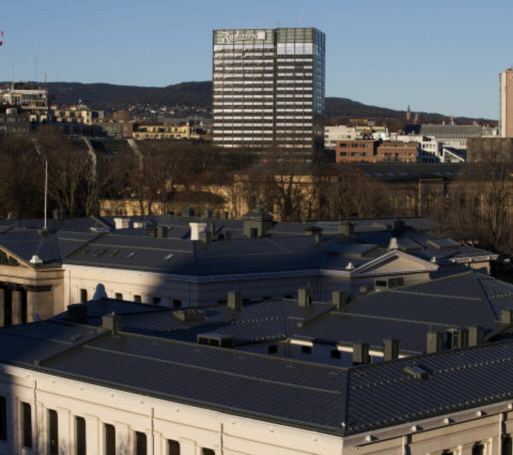 OGSÅ PROBLEMER: Også ansatte ved Radisson Blu Scandinavia Hotel (gamle SAS-hotellet) er misfornøyde. Foto: HÅKON MOSVOLD LARSEN/NTB SCANPIX OGSÅ PROBLEMER: Også ansatte ved Radisson Blu Scandinavia Hotel (gamle SAS-hotellet) er misfornøyde. Foto: HÅKON MOSVOLD LARSEN/NTB SCANPIX