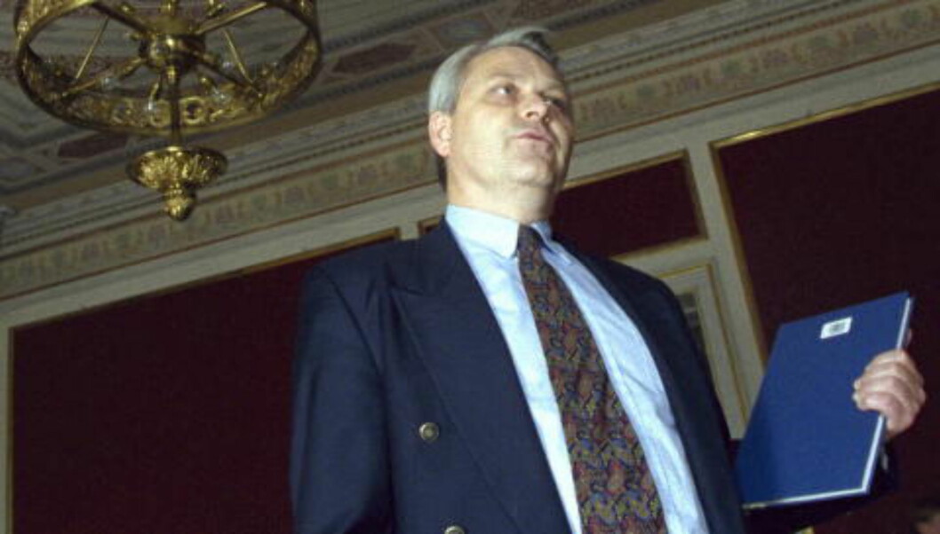 <strong>TOPPLØNN:</strong> Arne Omholt gikk av med pensjon tidligere i år. Han har vært leder ved Slottet i mange år og en del av toppledergruppa. Slottet har ikke ansatt ny Hoffmarskalk ennå. Foto: Dagbladet <strong>TOPPLØNN:</strong> Arne Omholt gikk av med pensjon tidligere i år. Han har vært leder ved Slottet i mange år og en del av toppledergruppa. Slottet har ikke ansatt ny Hoffmarskalk ennå. Foto: Dagbladet