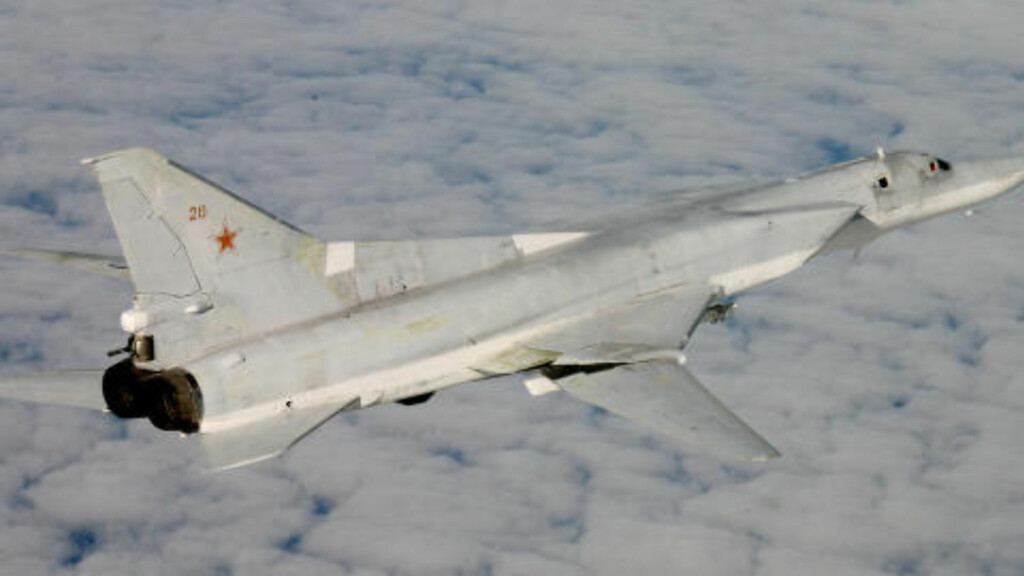BOMBEFLY: Et bilde av et Tupolev Tu-22M, Nato-kallenavn «Backfire». Foto: Forsvaret BOMBEFLY: Et bilde av et Tupolev Tu-22M, Nato-kallenavn «Backfire». Foto: Forsvaret
