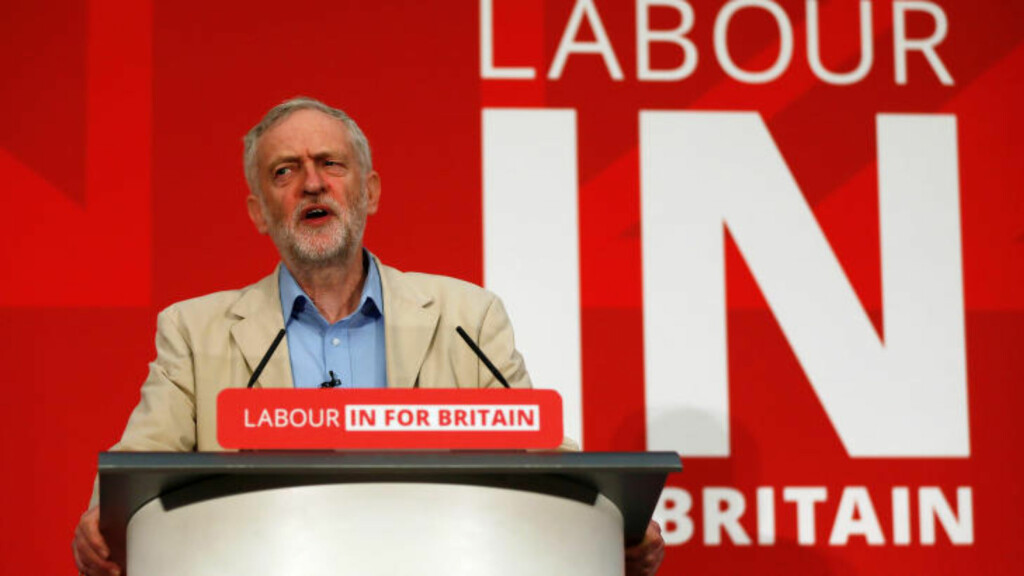 FÅR BÅDE ROS OG KJEFT: Jeremy Corbyn ledet komitéen som sa nei til sponsing fra McDonald's. REUTERS/Stefan Wermuth FÅR BÅDE ROS OG KJEFT: Jeremy Corbyn ledet komitéen som sa nei til sponsing fra McDonald's. REUTERS/Stefan Wermuth