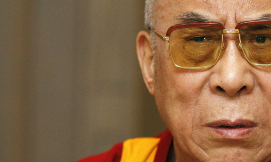 image: - Vi må ikke forvente hjelp fra Gud, Buddha eller regjeringer