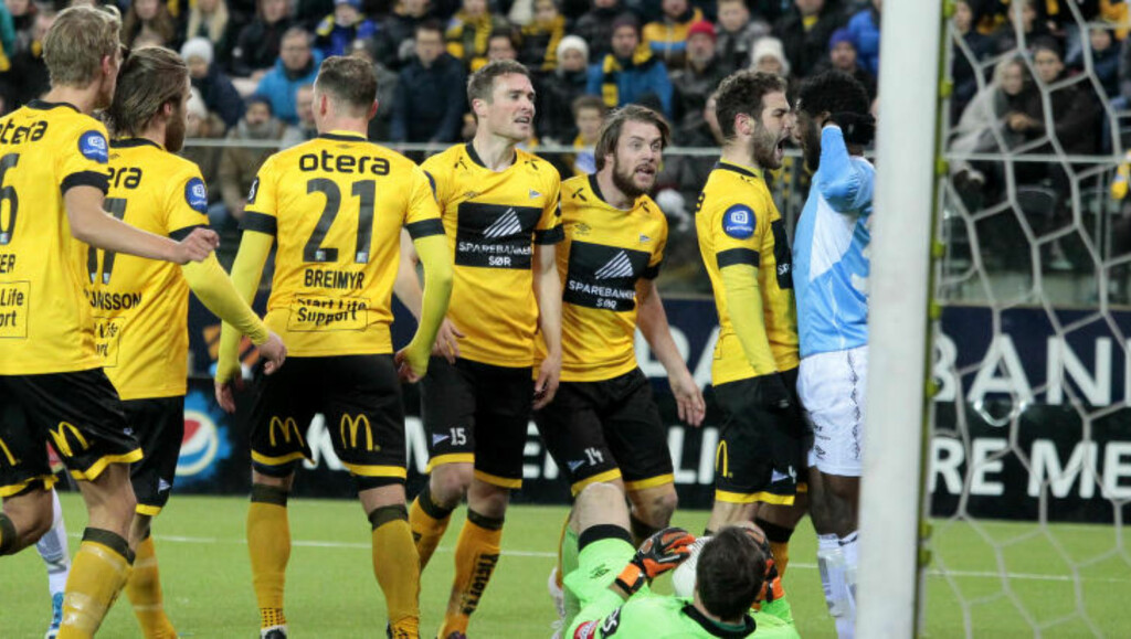 DRAMA: Det var nerver, spenning og temperatur da Start og Jerv møttes i slaget om Sørlandet.
Foto: Tor Erik Schrøder / NTB scanpix DRAMA: Det var nerver, spenning og temperatur da Start og Jerv møttes i slaget om Sørlandet.
Foto: Tor Erik Schrøder / NTB scanpix