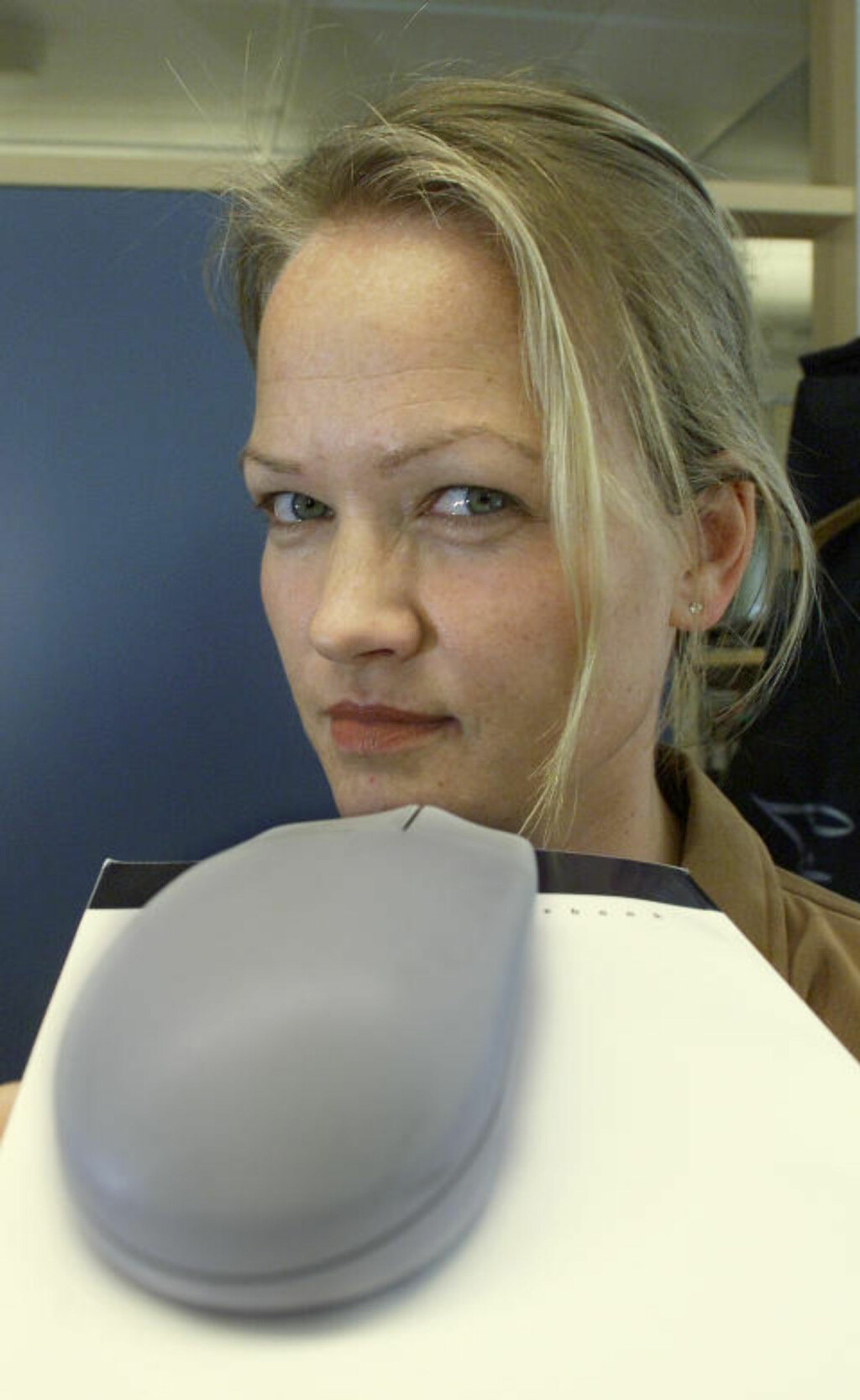 VAR SERIØST: Kathrine Aspaas var tidligere en av Aftenpostens faste kommentatorer på økonomi. Hun sier selv at hun var seriøs og arrogant før hun oppdaget de rosa verdiene. Foto: Scanpix VAR SERIØST: Kathrine Aspaas var tidligere en av Aftenpostens faste kommentatorer på økonomi. Hun sier selv at hun var seriøs og arrogant før hun oppdaget de rosa verdiene. Foto: Scanpix