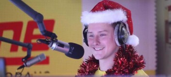 Radioverten som spilte «Last christmas» 24 ganger på rad blir straffet. Må jobbe julaften og nyttårsaften Radioverten som spilte «Last christmas» 24 ganger på rad blir straffet. Må jobbe julaften og nyttårsaften