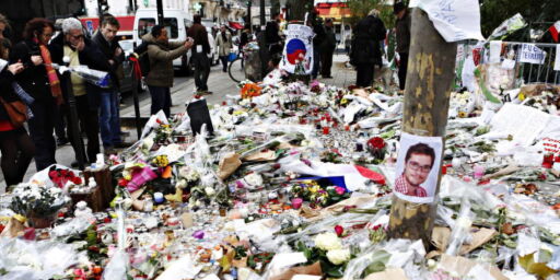 image: Paris-terroristene fikk skyte uhindret i lange perioder