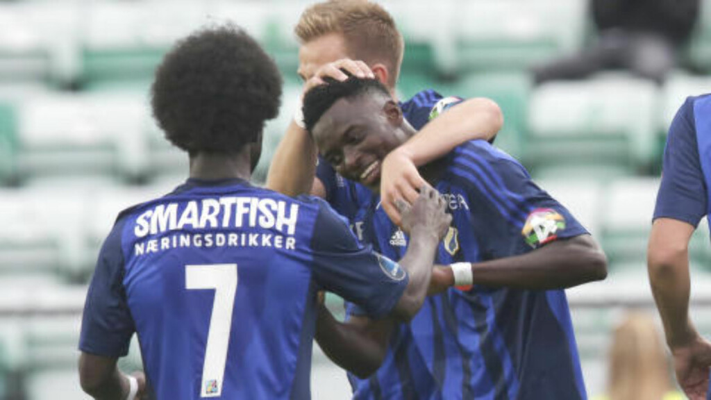 GOD START:
Stabæks Luc Kassi sendte Stabæk i ledelsen.
Foto: Vidar Ruud / NTB scanpix GOD START:
Stabæks Luc Kassi sendte Stabæk i ledelsen.
Foto: Vidar Ruud / NTB scanpix