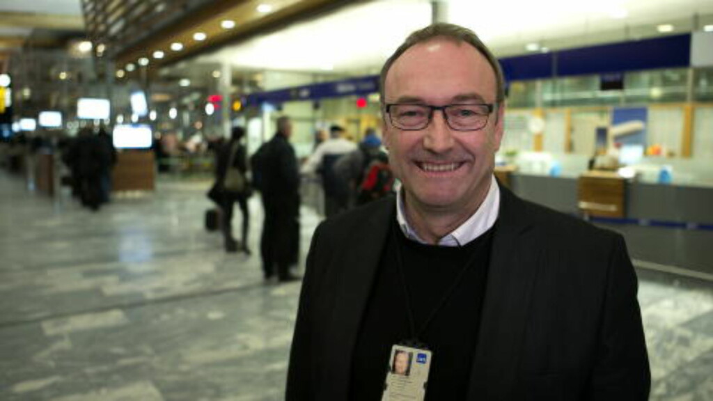 TAS PÅ ALVOR: - Britene har nok et større problem enn oss, men vi tar også uregjerlige passasjerer på stort alvor, sier informasjonssjef i SAS, Knut Morten Johansen. Foto: GORM KALLESTAD / NTB SCANPIX TAS PÅ ALVOR: - Britene har nok et større problem enn oss, men vi tar også uregjerlige passasjerer på stort alvor, sier informasjonssjef i SAS, Knut Morten Johansen. Foto: GORM KALLESTAD / NTB SCANPIX
